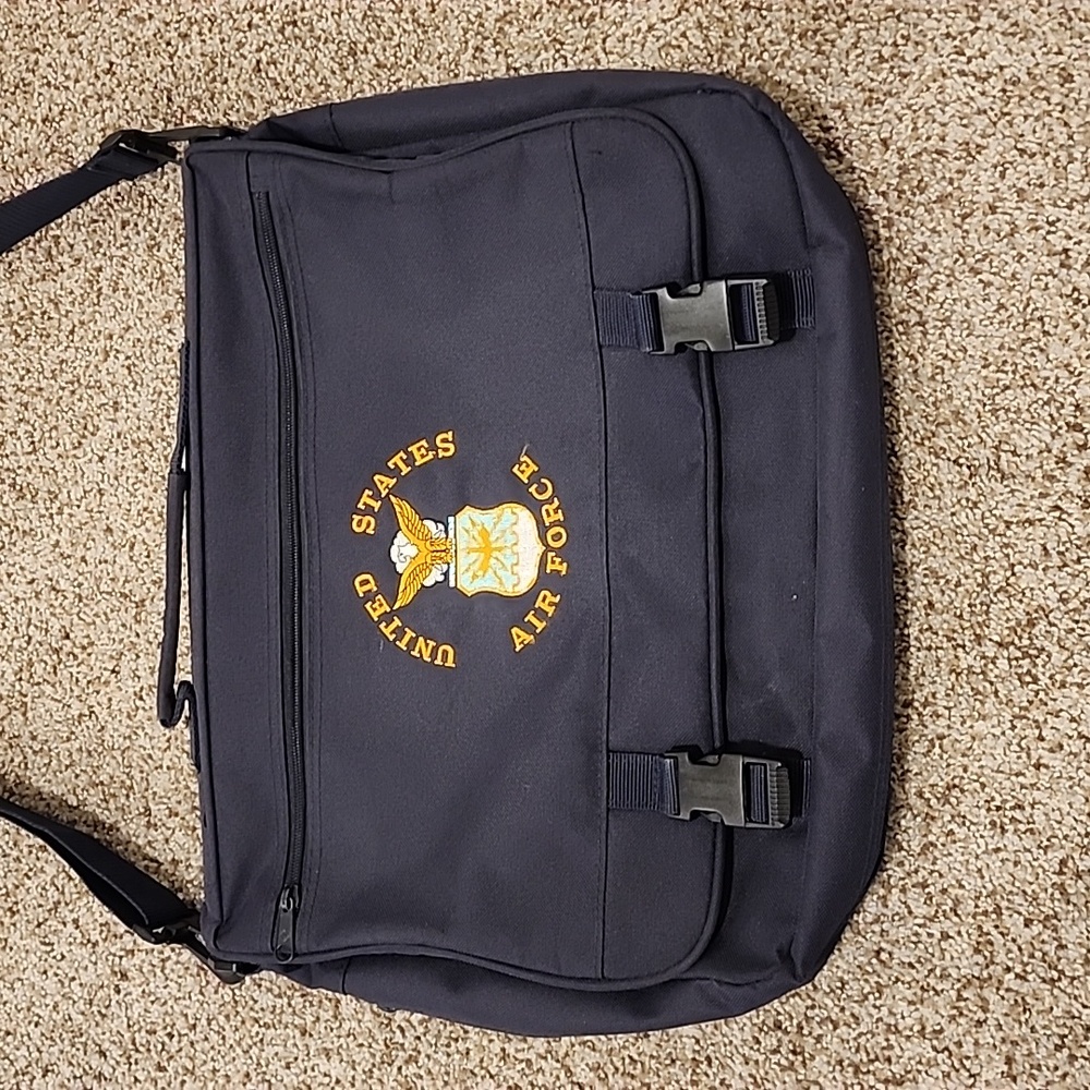 Bag - Picture 3 of 12